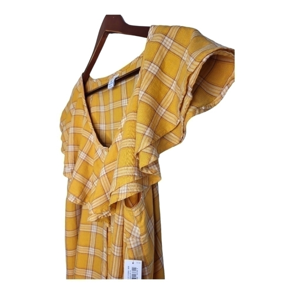 OLD Navy Linen Blend Ruffled Tank Top. Yellow, Ladies Size 1X - Picture 3 of 9